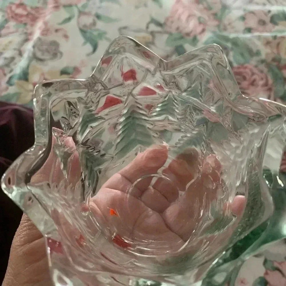 Christmas Holiday Candle Holder with an design all over - Picture 4 of 6